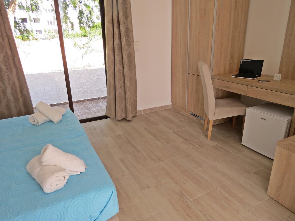 קיוטארי Loukas Beach Rooms מראה חיצוני תמונה
