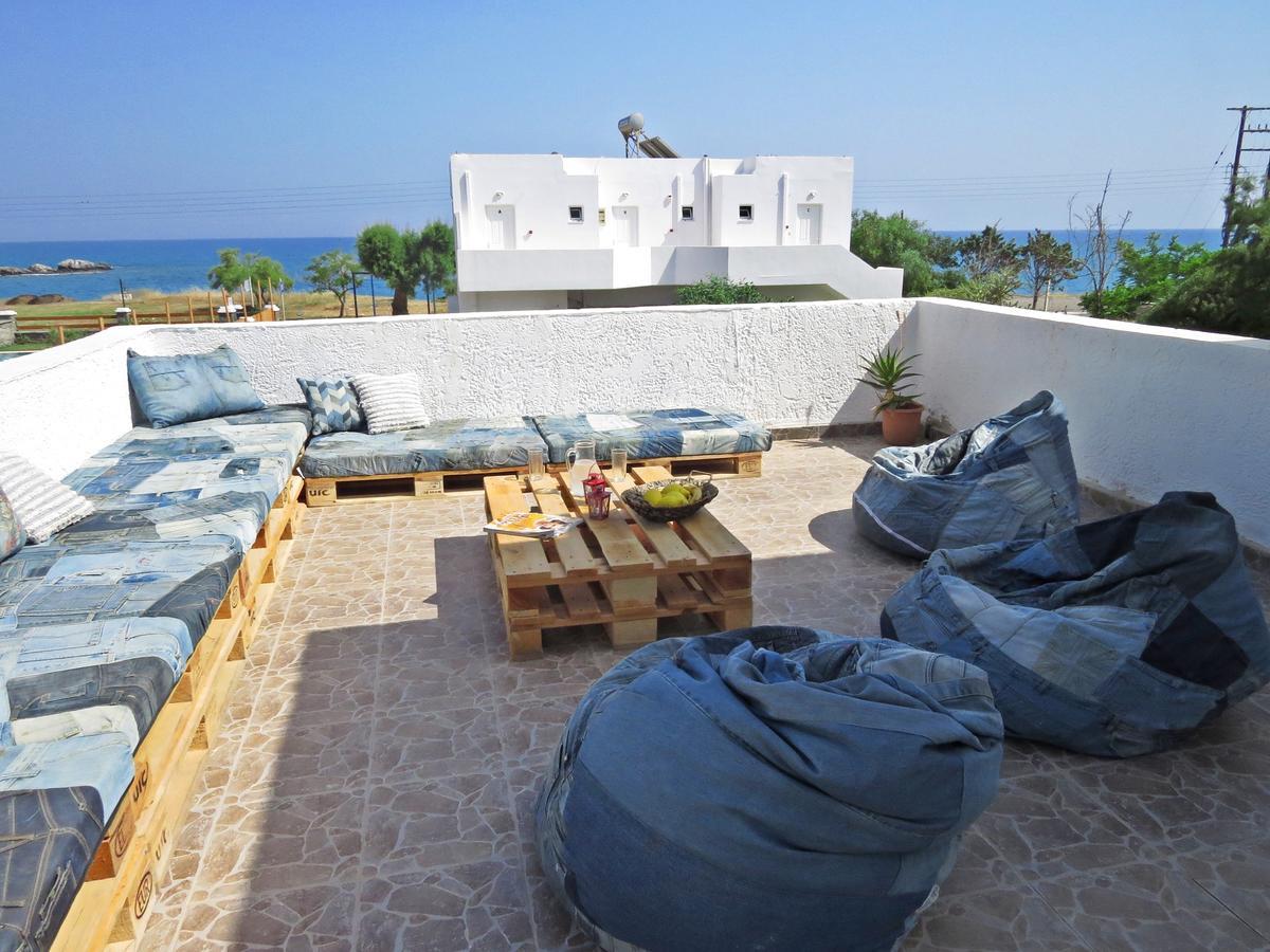 קיוטארי Loukas Beach Rooms מראה חיצוני תמונה